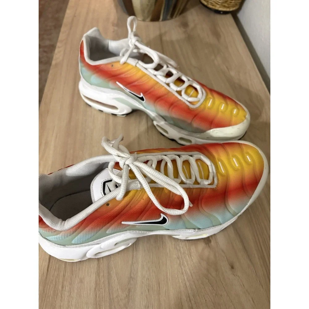 Nike Air Max Plus TN HF5180-100 Unisex Kids 7Y Orange Yellow Gradient Sneakers